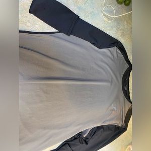 Mens gym shark shirt